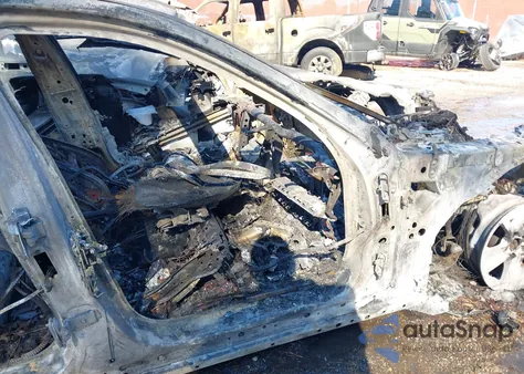 2011 BMW 528I z USA, uszkodzony, nr VIN WBAFR1C5XBC745561